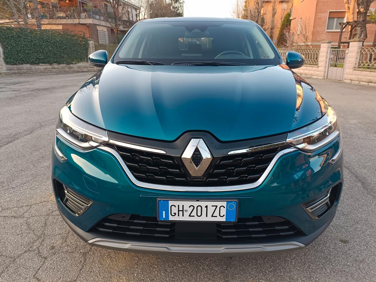 Renault Arkana Hybrid 145 CV Intens