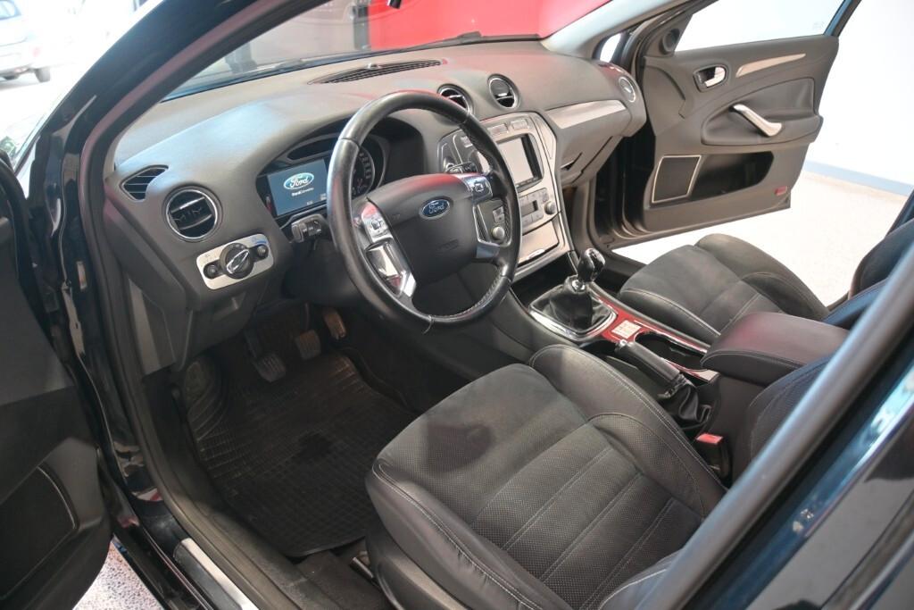Ford Mondeo 2.0 TDCi 140 CV 4 porte Titanium DPF