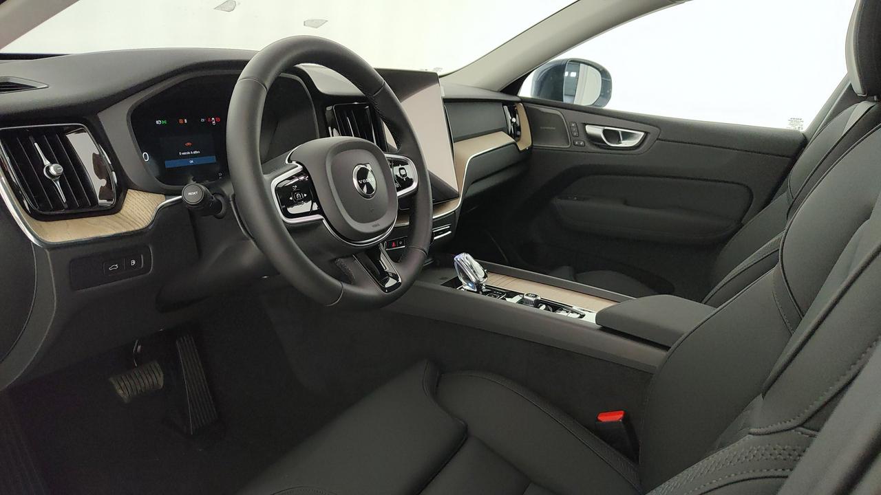 VOLVO XC60 2.0 t6 phev Plus Bright awd auto