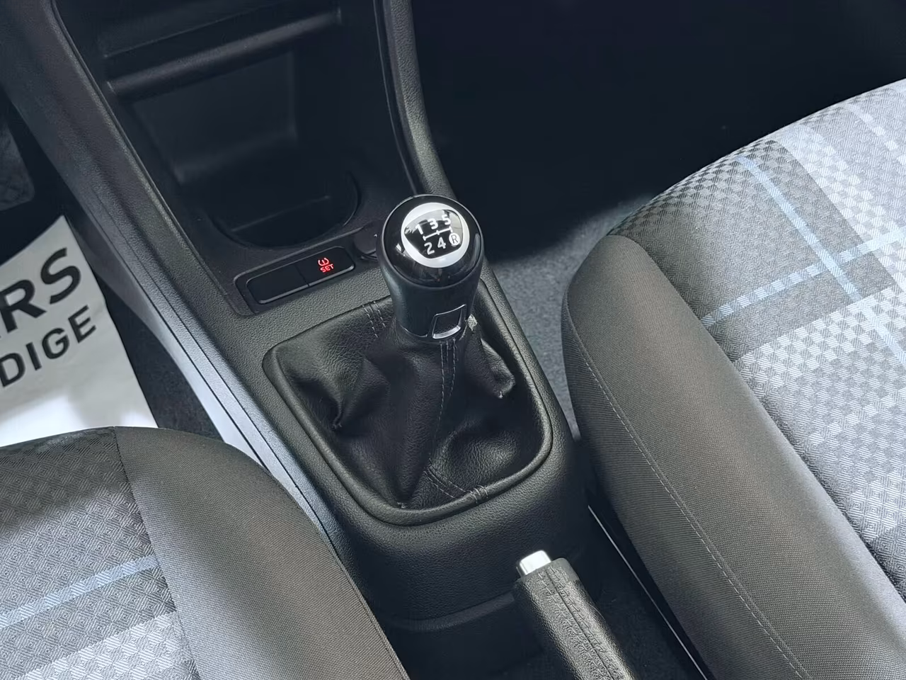 VOLKSWAGEN UP! 1.0 75cv 5p NEOPATENTATI 89.000km