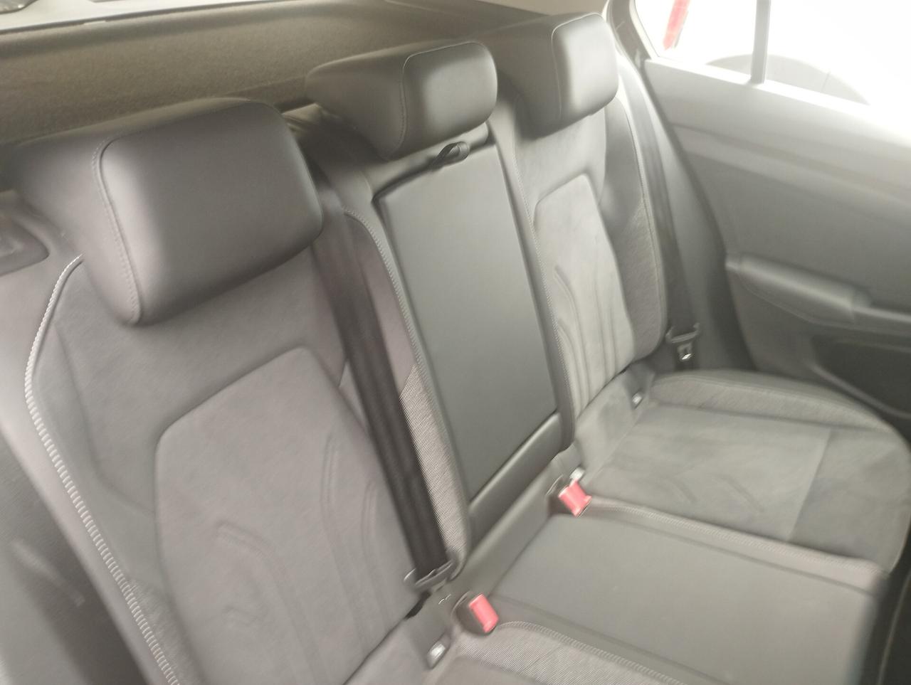 Volkswagen Golf 2.0 TDI 150 CV DSG SCR Style