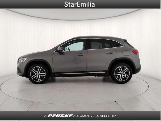 Mercedes-Benz GLA 200 GLA 200 d Automatic Sport