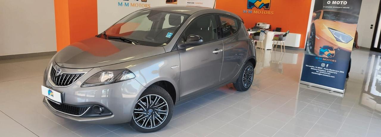 Lancia Ypsilon 1.0 FireFly 5 porte S&S Hybrid Silver Plus
