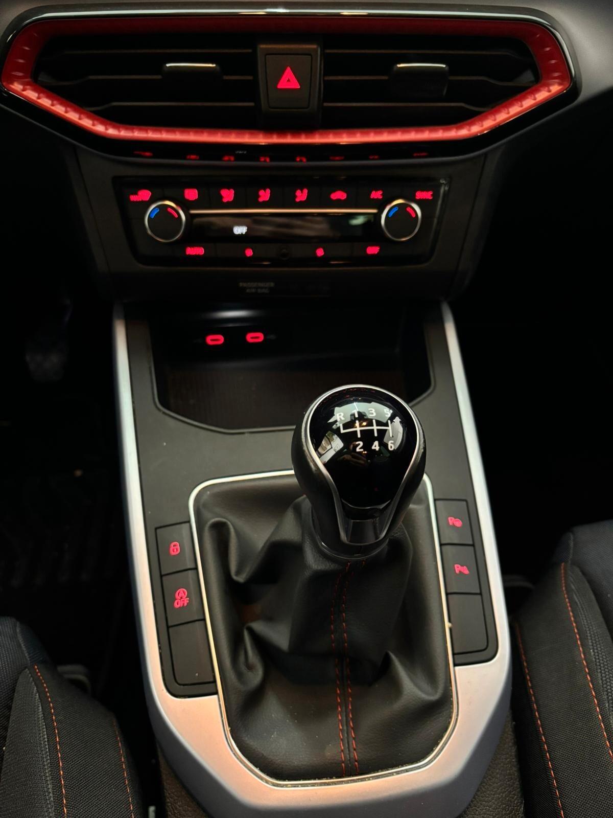 Seat Arona 1.0 TGI FR RESTAYLING UNIPROPRIETARIO