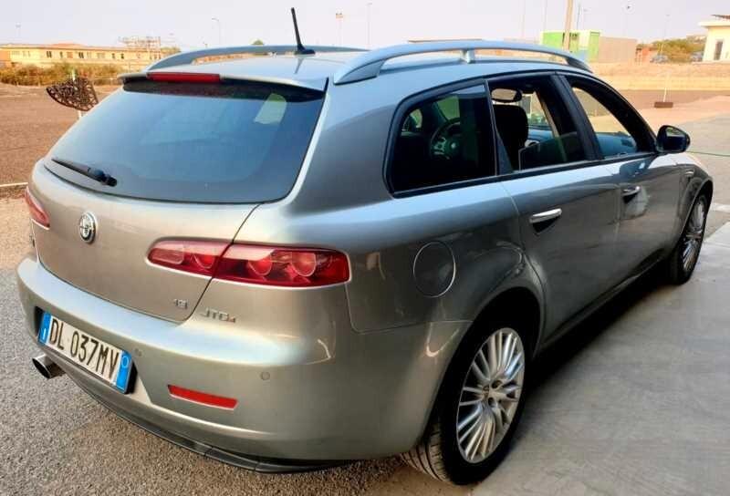 Alfa Romeo 159 1.9 JTDm 150cv AUTOMATICA - PARI AL NUOVO -