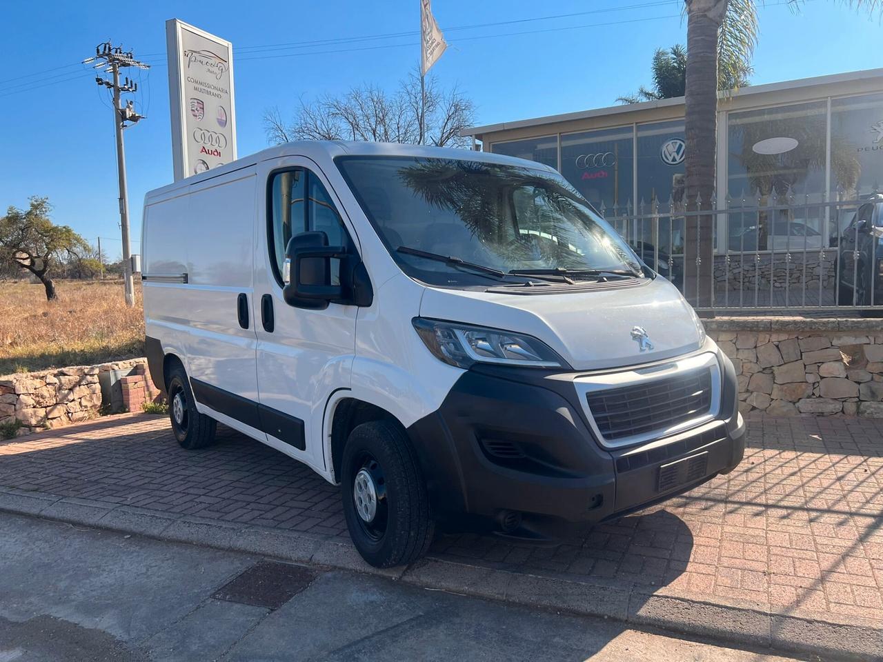 Peugeot Boxer 328 2.2 BlueHDi 120 S&S PC-TN Furgone