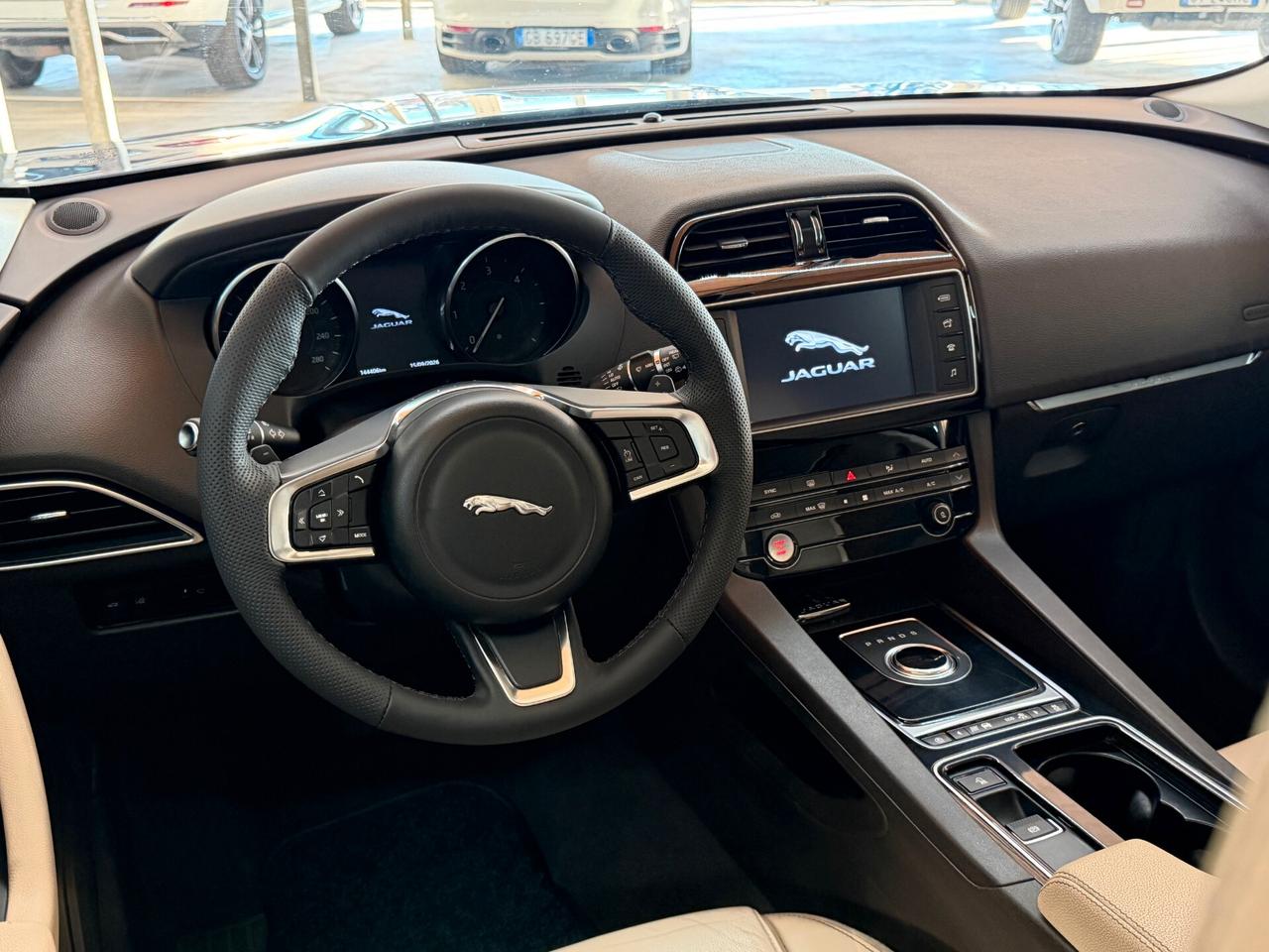 Jaguar F-Pace 2.0 D 180 CV - 24 MESI DI GARANZIA