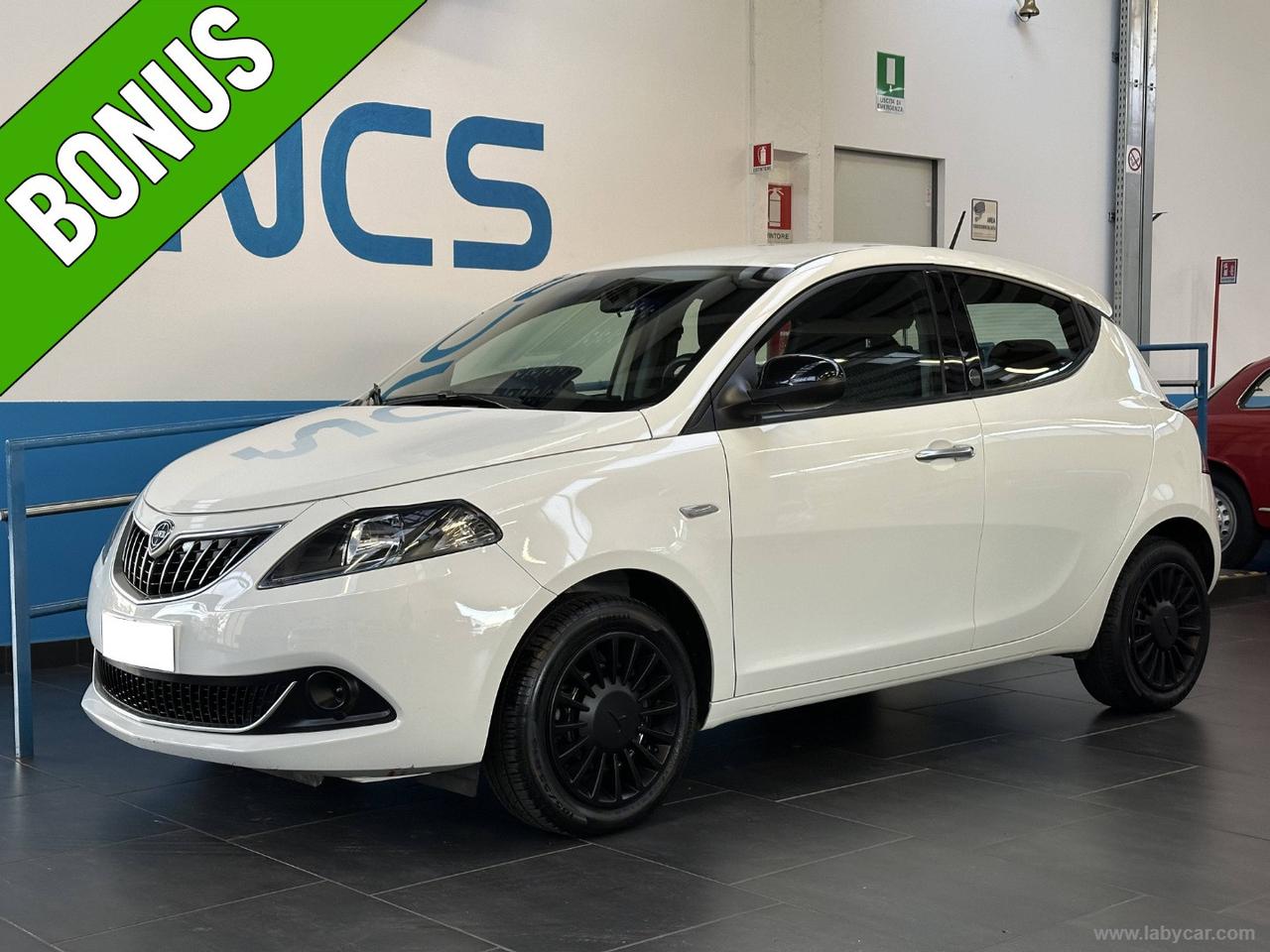 LANCIA Ypsilon 1.0 FireFly 5pS&S Hyb. Eco Silv.