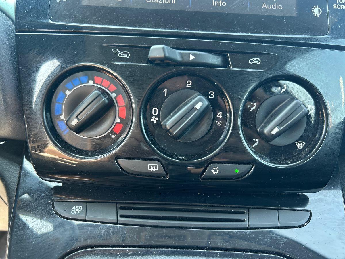 LANCIA Ypsilon 3ª serie - Ypsilon 1.0 FireFly 5 porte S&S Hybrid Or