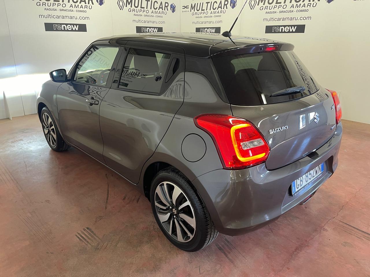 Suzuki Swift 1.2 Hybrid Top solo 12.000 km
