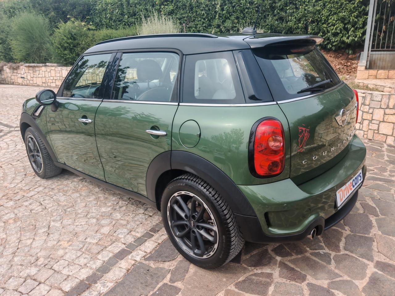 MINI Countryman Cooper SD 2.0 143 CV – Business XL (2016)