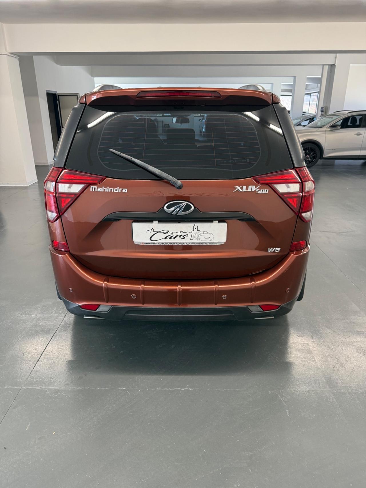 Mahindra XUV500 2.2 16V FWD W10