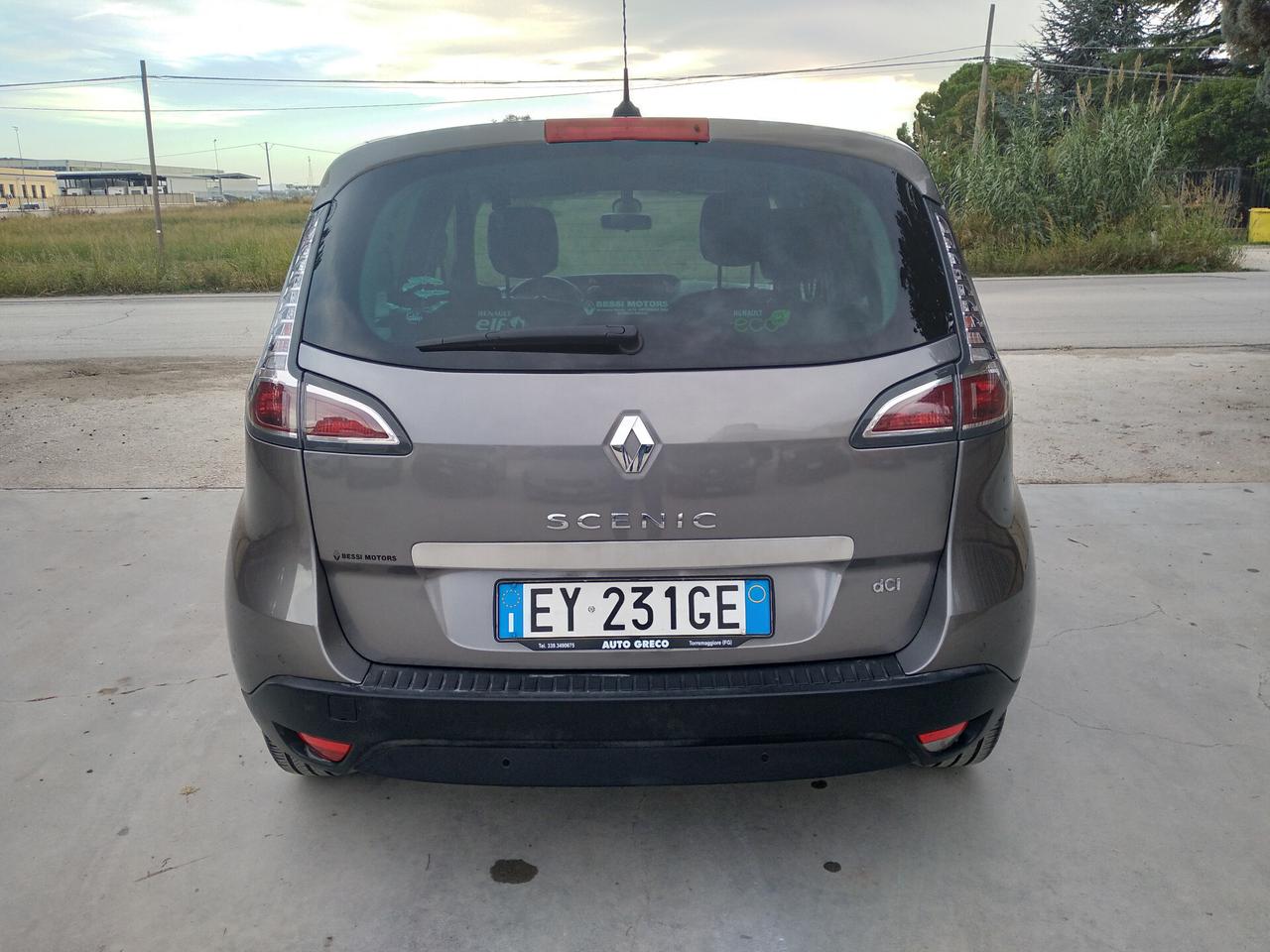 Renault Scenic Scénic XMod 1.5 dCi 110CV Limited