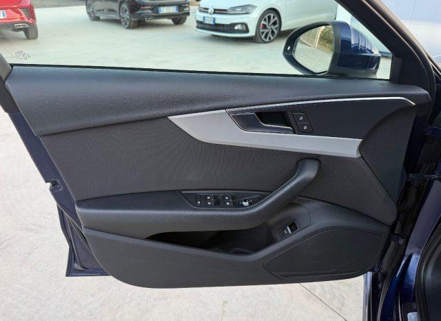 AUDI A4 S tronic S line GARANZIA