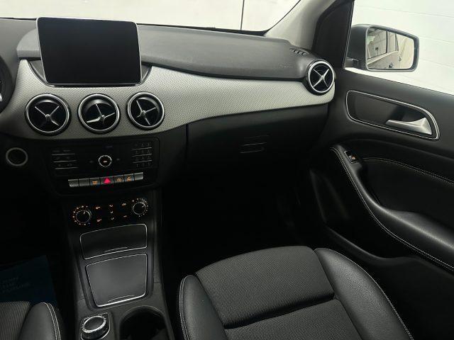 MERCEDES-BENZ B 200 Classe B - T246 - B 200 d (cdi) Sport auto