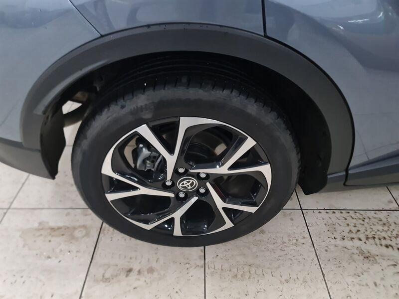 Toyota C-HR C-HR 1.8 Hybrid E-CVT Trend
