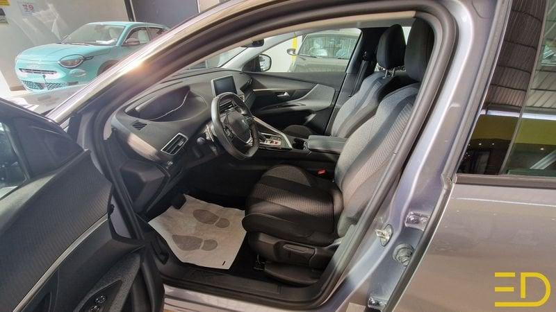 Peugeot 3008 3008 1.5 bluehdi Active Pack s&s 130cv eat8