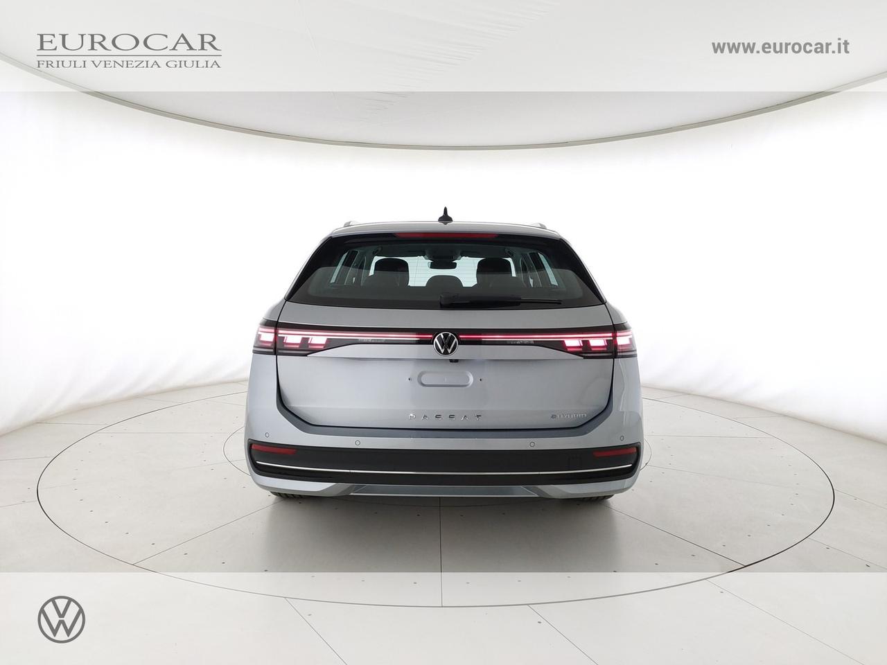 Volkswagen Passat 1.5 tsi ehybrid business 204cv dsg
