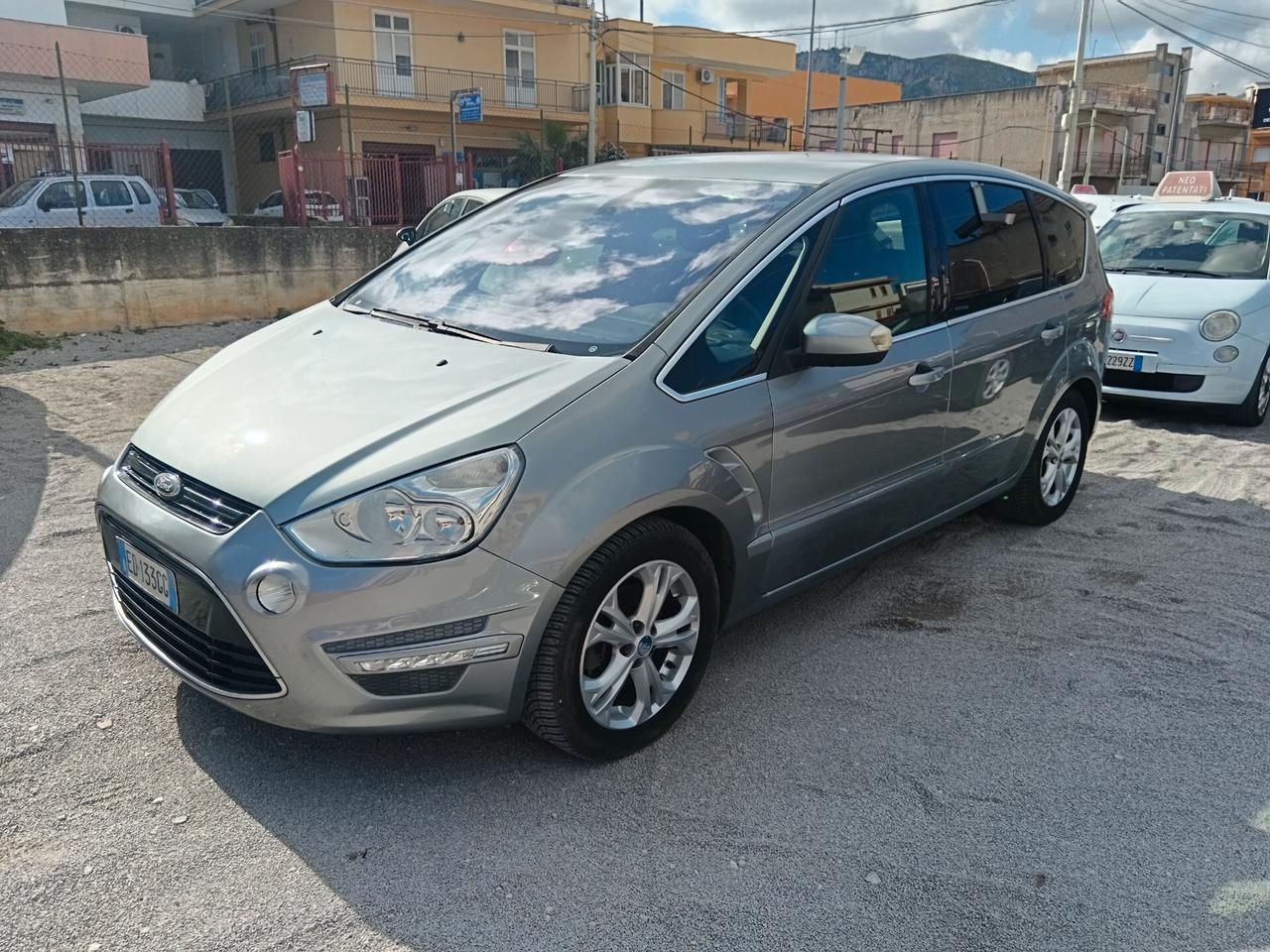 Ford S-Max 2.0 TDCi 163CV Powershift Tit. DPF