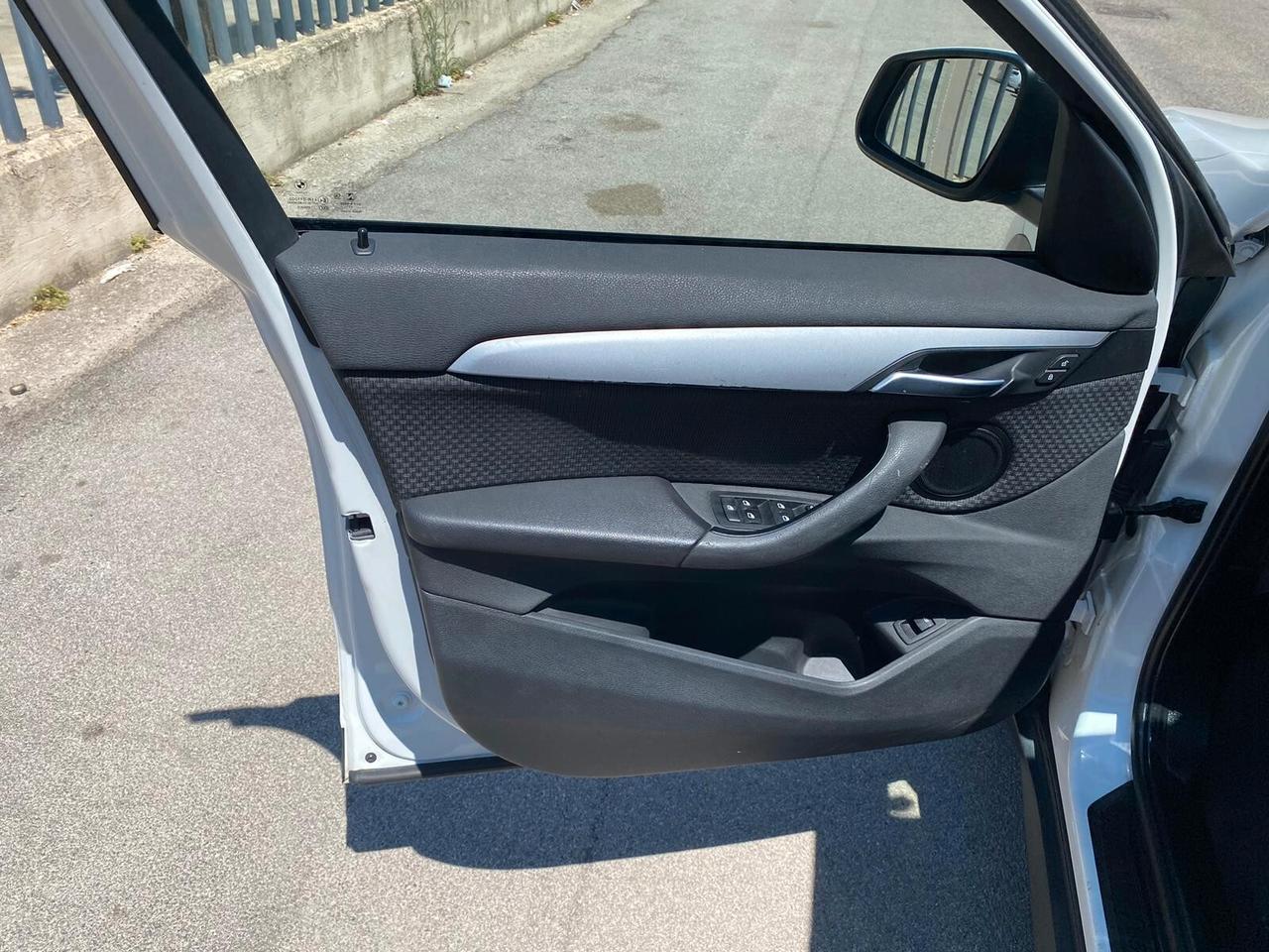 Bmw X1 sDrive18d Business ANNO 2017