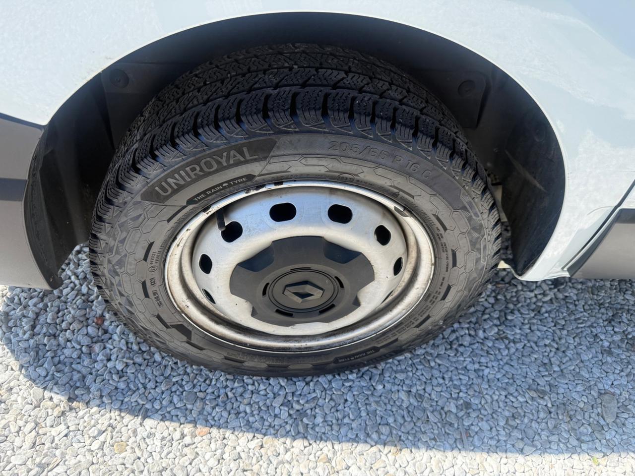 Renault Trafic T28 2.0Dci 110Cv Iva Compresa