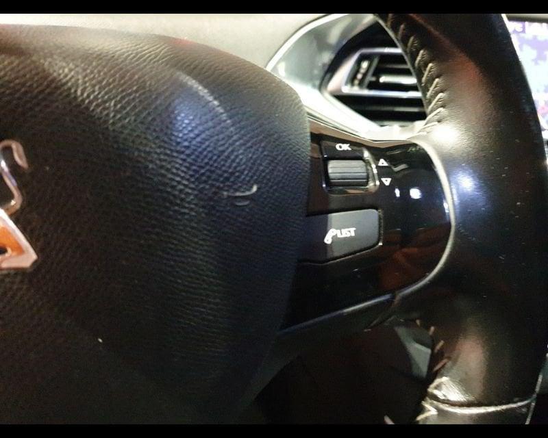 Peugeot 308 2ª serie BlueHDi 120 S&S Allure