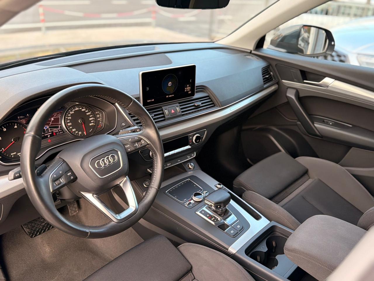 Audi Q5 2.0 TDI 40 190 CV quattro S tronic Business Sport