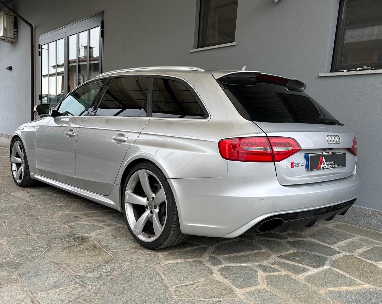 Audi RS4 Avant 4.2 fsi quattro s-tronic