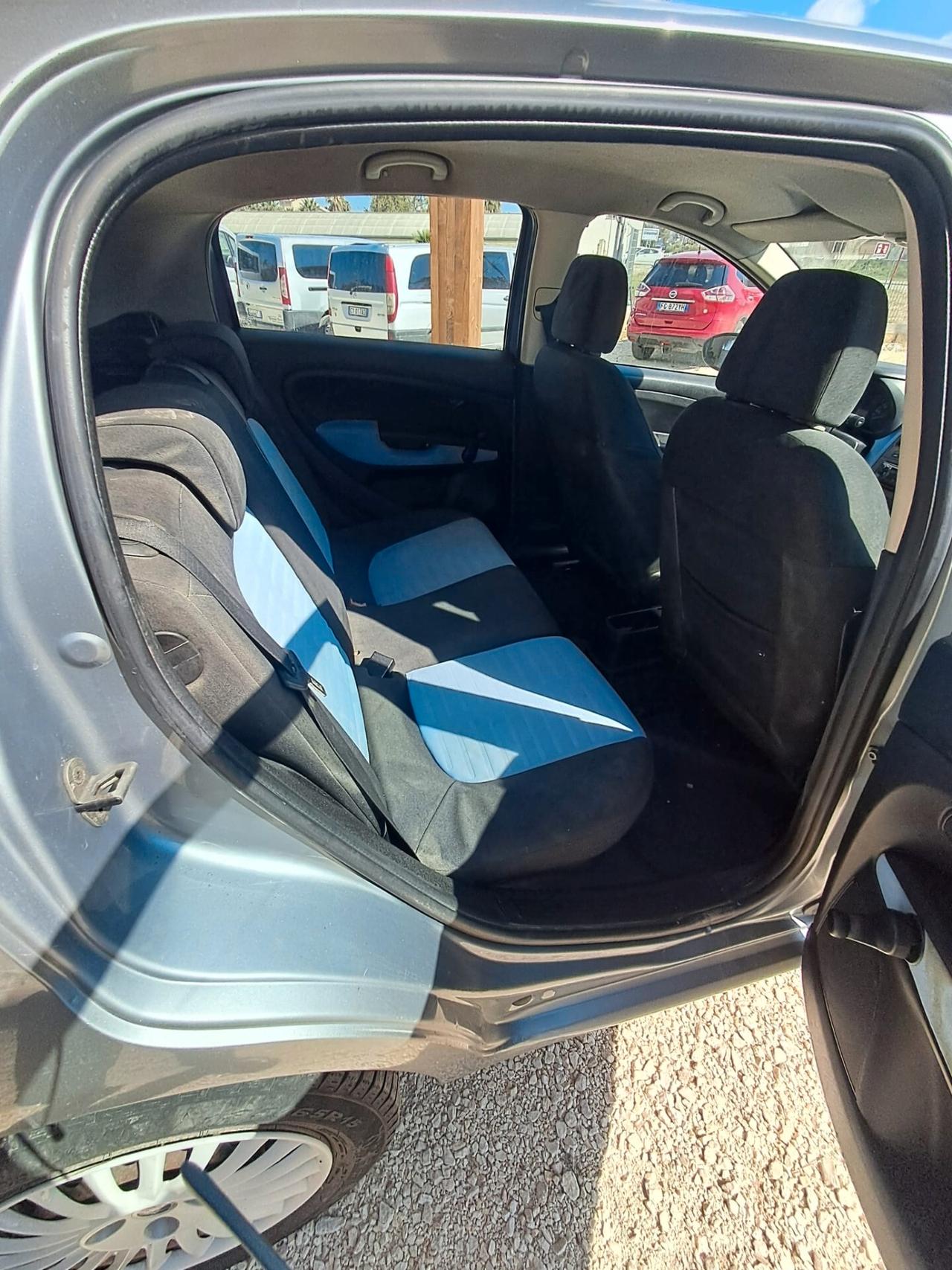 Fiat Grande Punto 1.3 MJT 75 CV 5 porte Dynamic