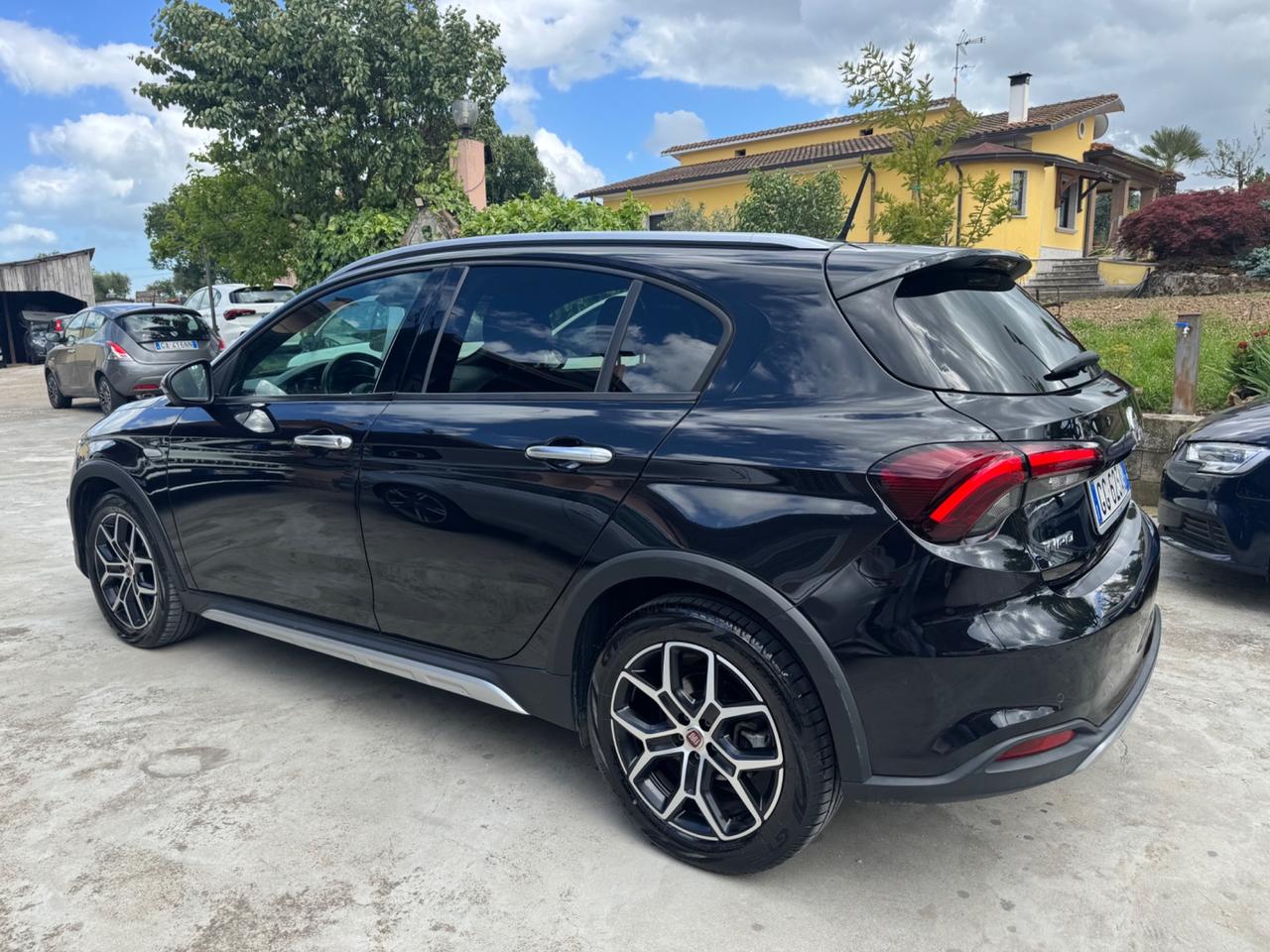 Fiat Tipo 1.6 Mjt S&S 5 porte Cross