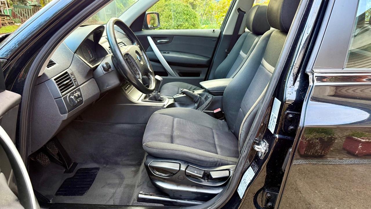 Bmw X3 2.0d cat Futura