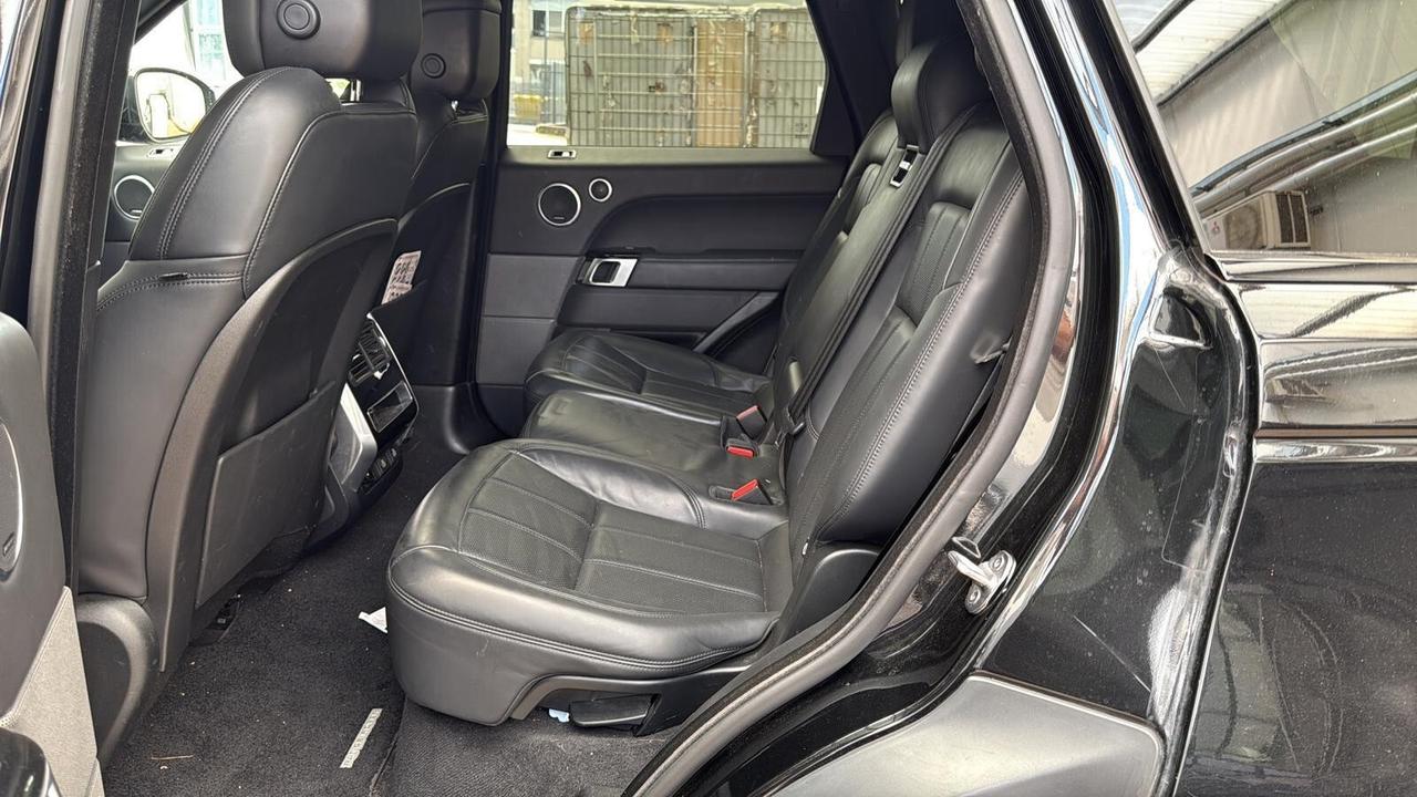 Land Rover Sport 3.0D l6 300 CV Dynamic HSE”TETTO”