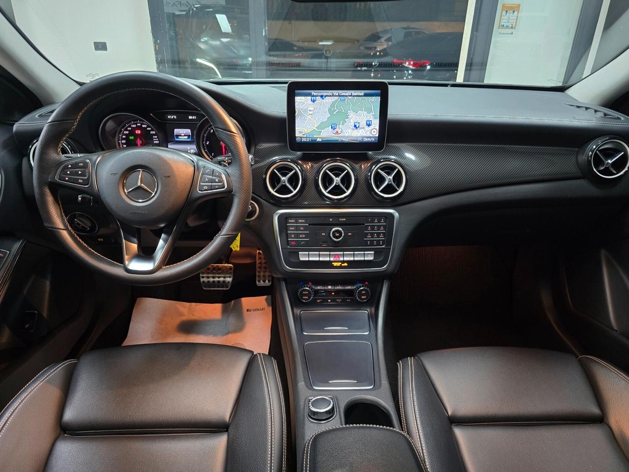 Mercedes-benz GLA 200 d Automatic 4Matic Premium (Tetto)