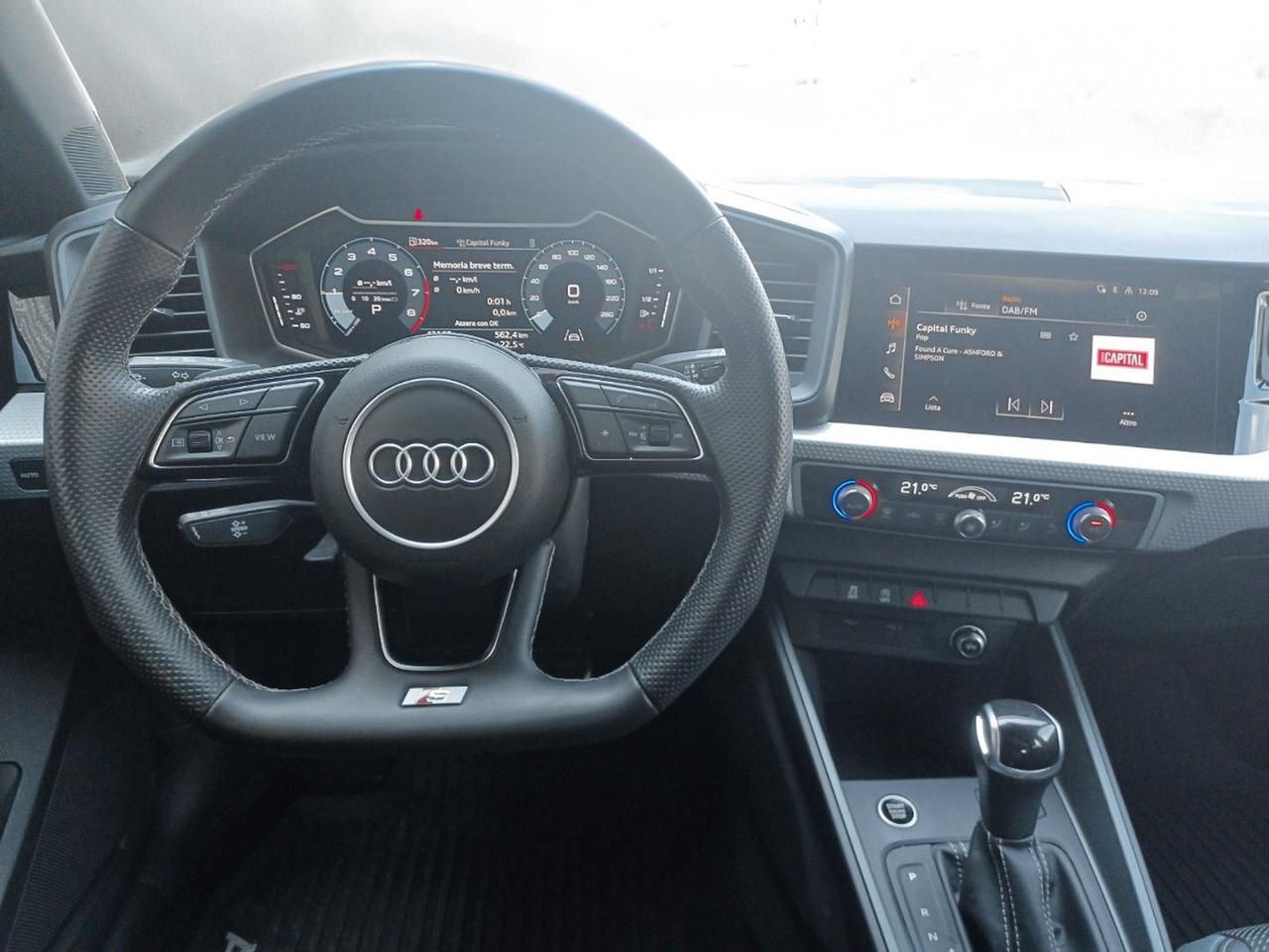 Audi A1 sportback 35 1.5 tfsi s line edition s-tronic
