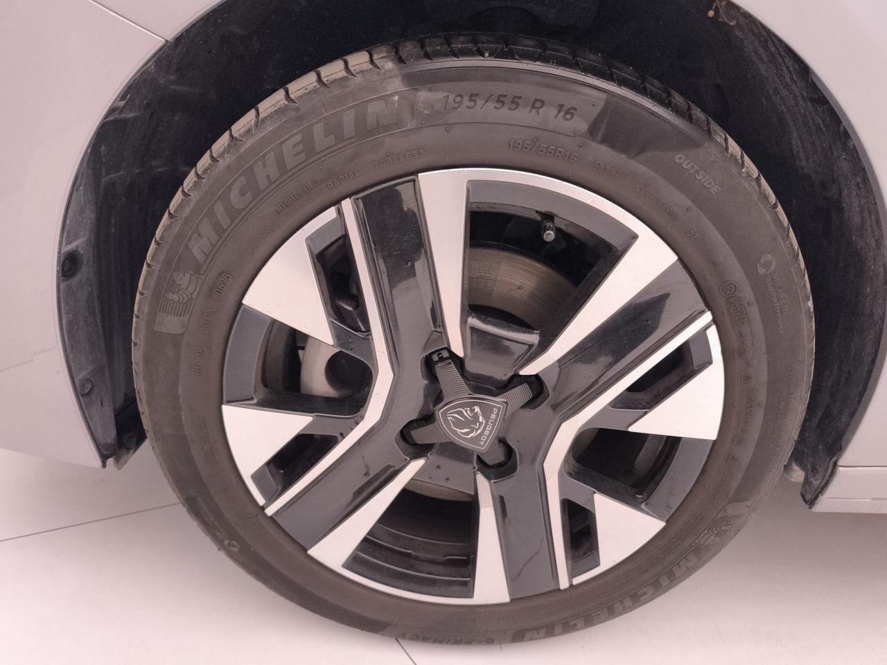 PEUGEOT 208 II 2023 - 208 1.2 puretech Allure s&s 100cv