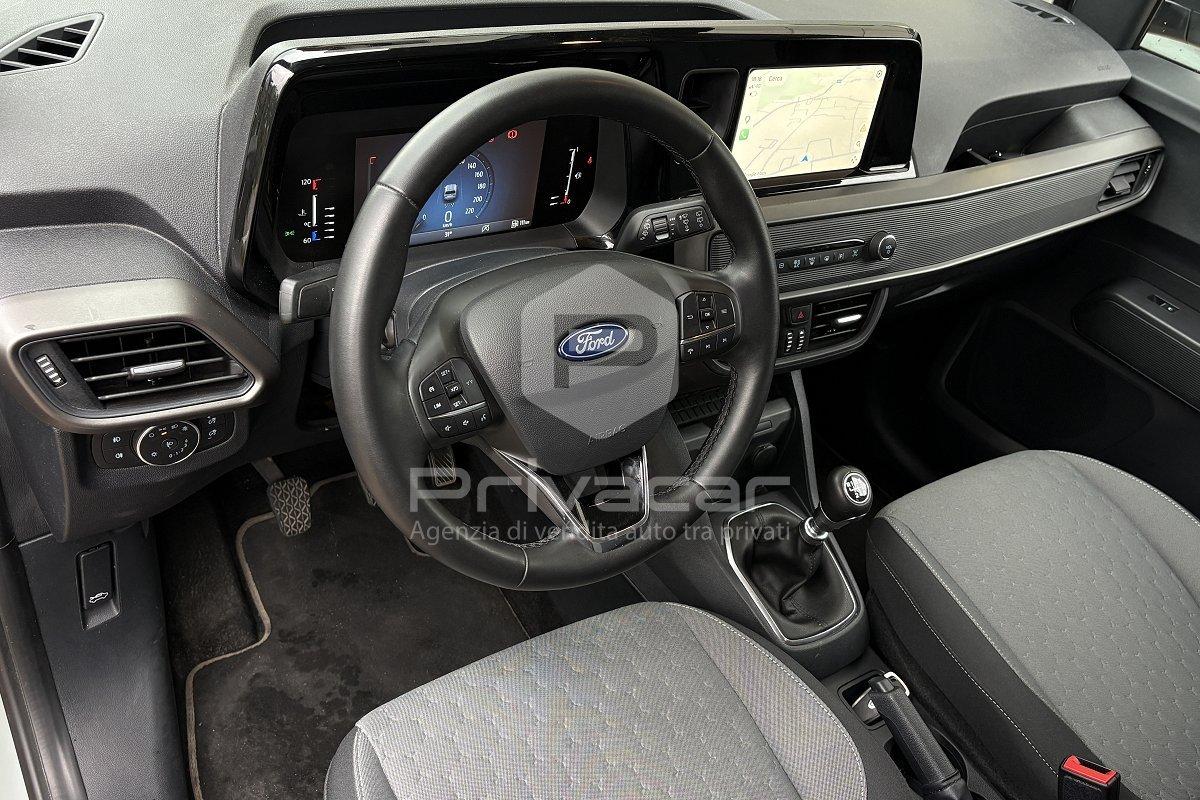 FORD Tourneo Courier 1.0 EcoBoost Titanium