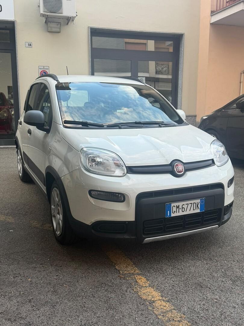Fiat Panda Hybrid 27.000km NO VINCOLI FINANZIARI