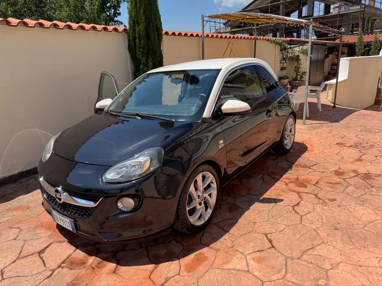 Opel Adam 1.4 87 CV GPL Tech White/Black Link