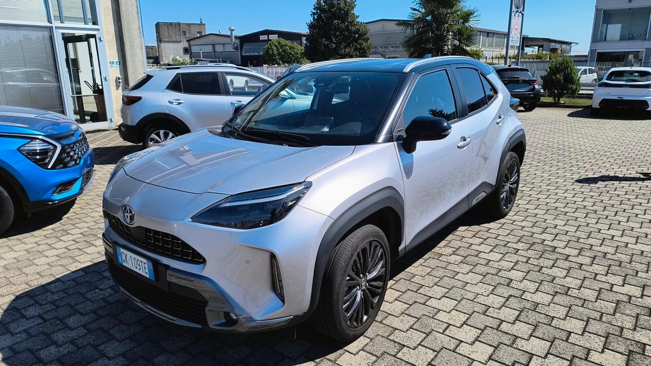 Toyota Yaris Cross 1.5 Hybrid 5p. E-CVT AWD-i Adventure