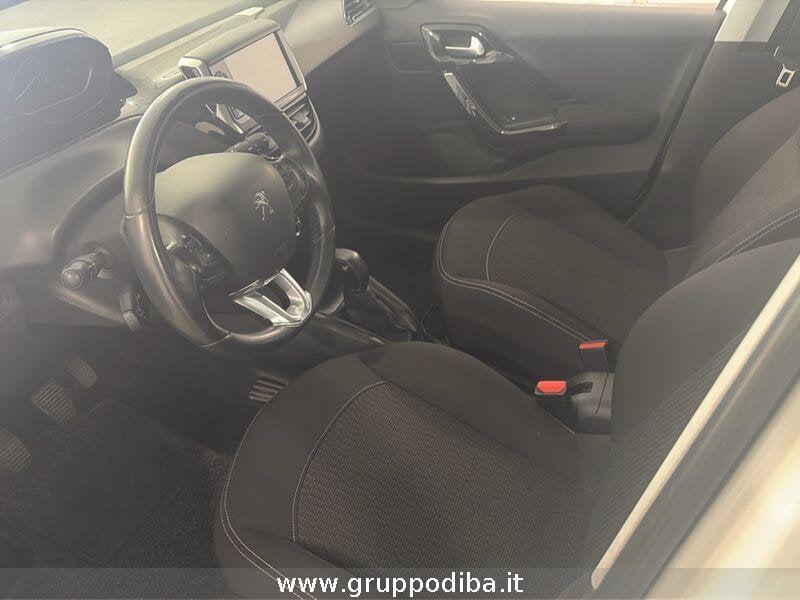 Peugeot 208 I 2015 Benzina 5p 1.2 puretech Access 82cv