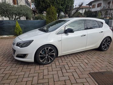 Opel Astra 1.4 Turbo 140CV 5 porte GPL Tech Cosmo