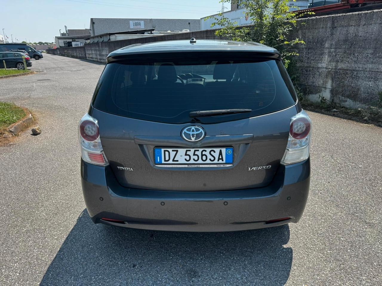 Toyota Verso 1.6 Sol Euro 4 - 2010 - 183.000 km