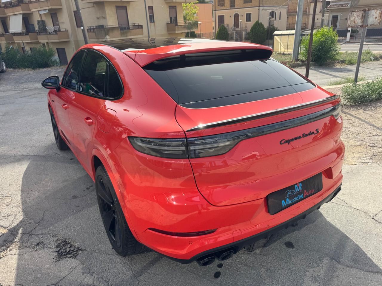 PORSCHE CAYENNE COUPE' TURBO S 4.0 V8 680 CV E-HYBRID LAVA ORANGE FULL IVA