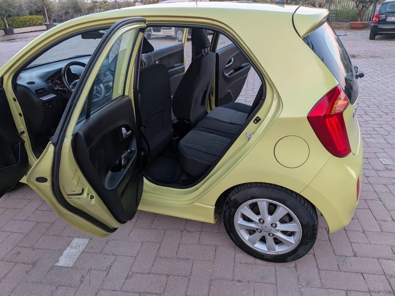 Kia Picanto 1.0 12V EcoGPL 5 porte Glam