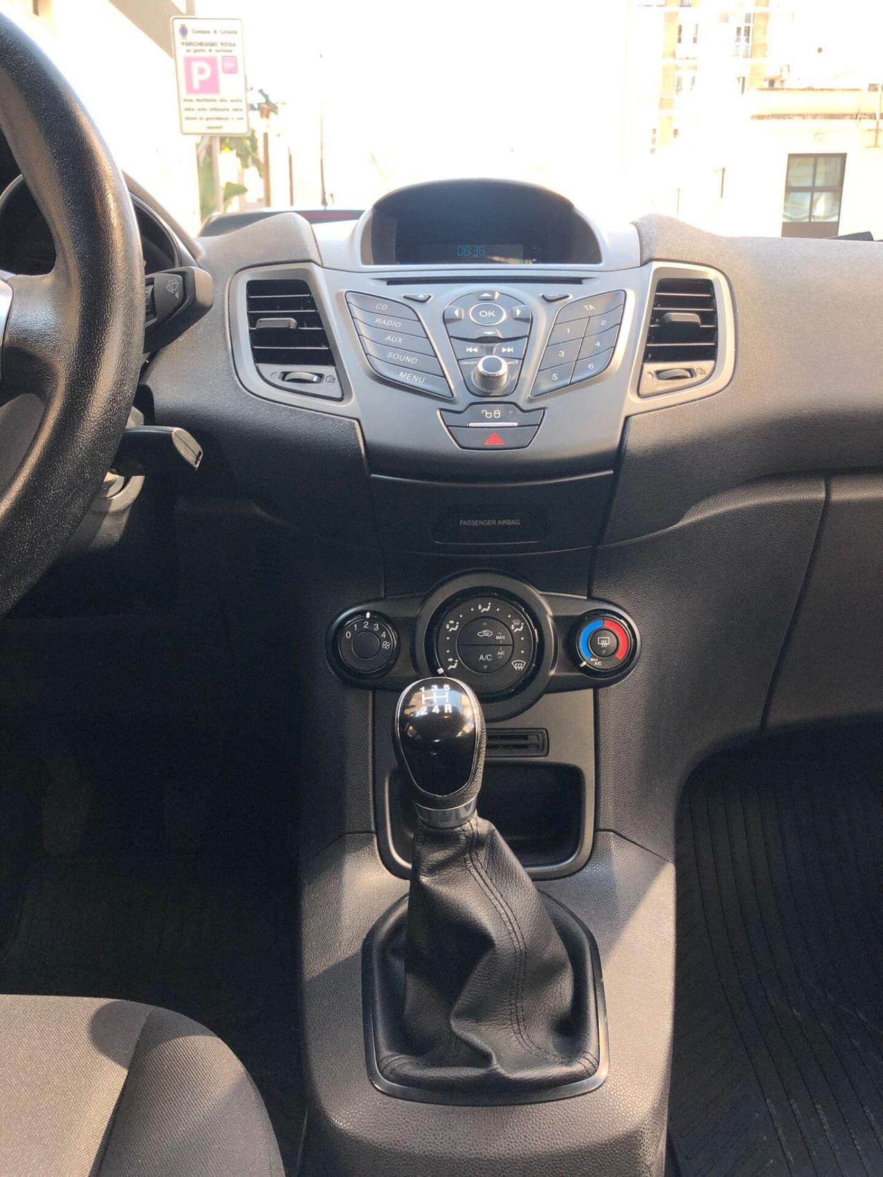 Ford Fiesta 1.5 TDCi 75CV 5 porte Business