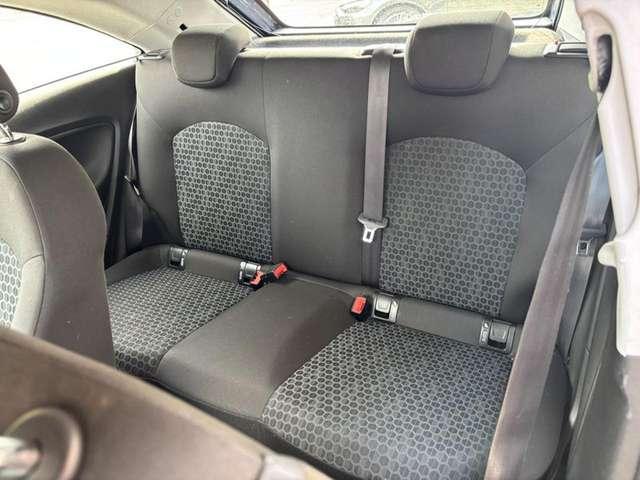Opel Corsa 1.2 Coupé