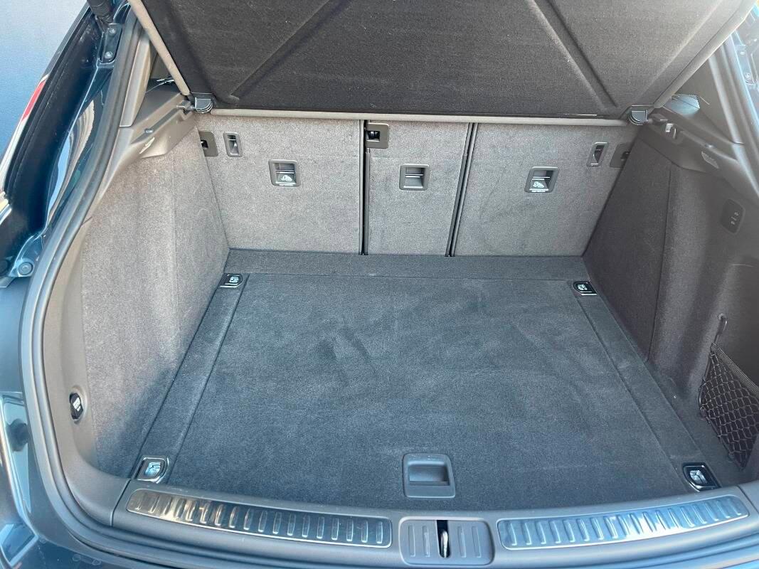 Porsche Macan 2.0 245cv RESTYLING pdk CHRONO PANORAMICO PASM