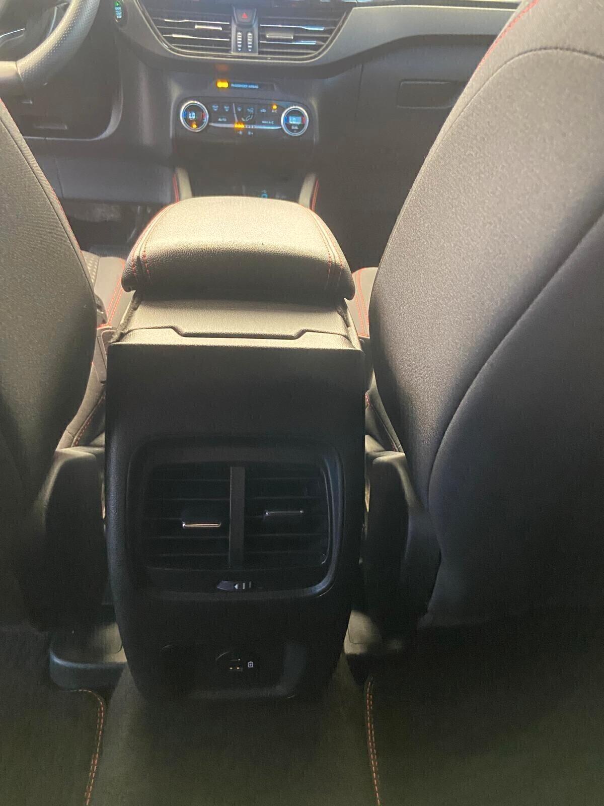 Ford Kuga 2.5 Full Hybrid 190 CV CVT 2WD ST-Line Design