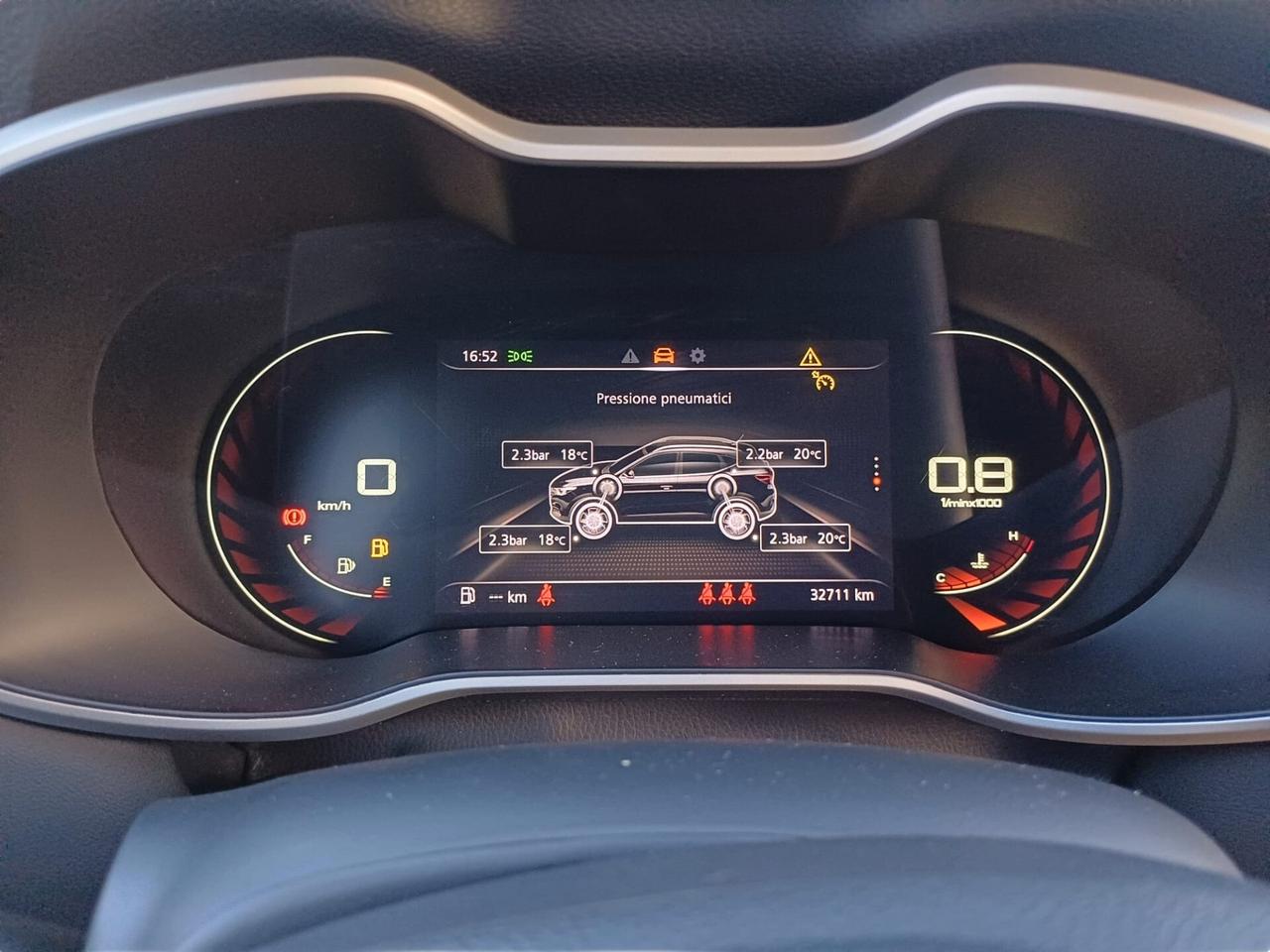 Mg ZS 1.5 VTi-tech Luxury | da € 190,00 al mese