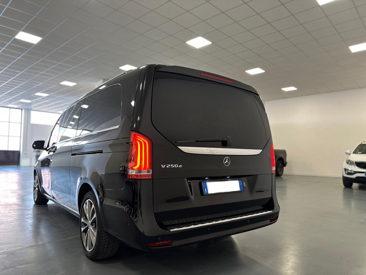 Mercedes-benz V 250 d Automatic Premium Extralong